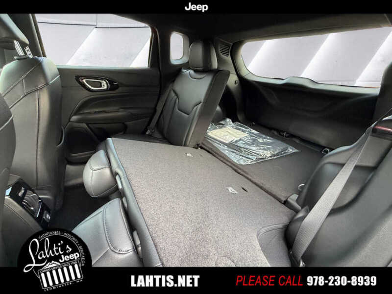 2026 Jeep Compass Limited Altitude