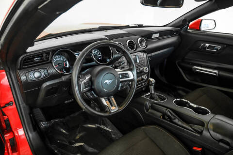 2015 Ford Mustang V6