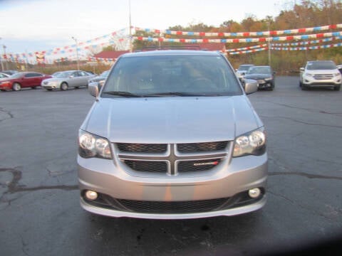 2017 Dodge Grand Caravan for sale at Burgess Motors Inc in Michigan City IN