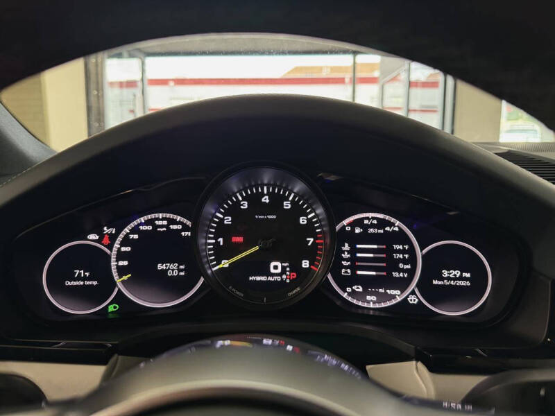 2022 Porsche Cayenne