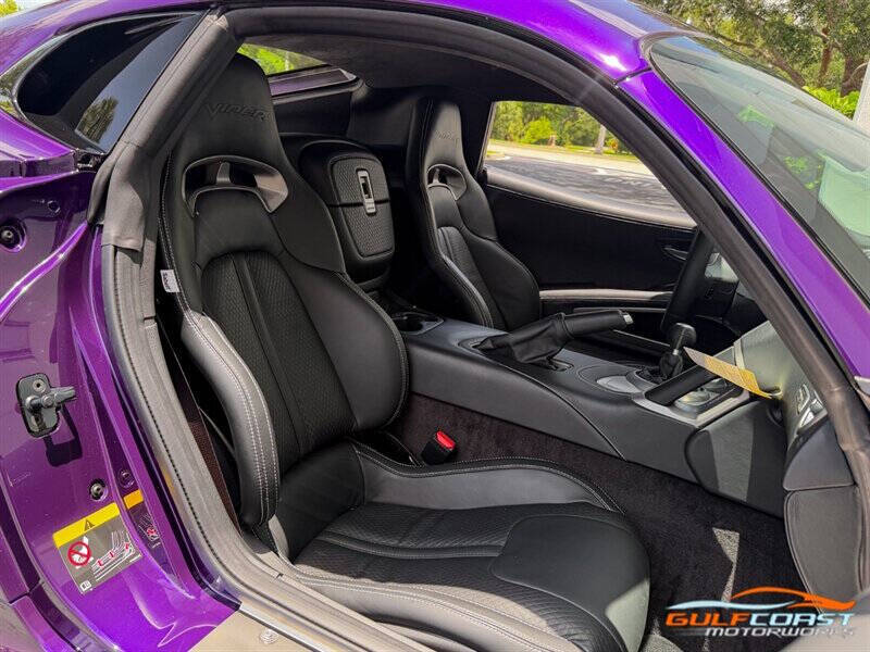 2017 Dodge Viper GTC