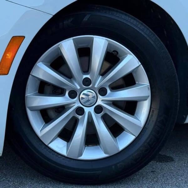 2018 Volkswagen Beetle