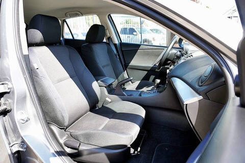 2012 Mazda MAZDA3 i Touring