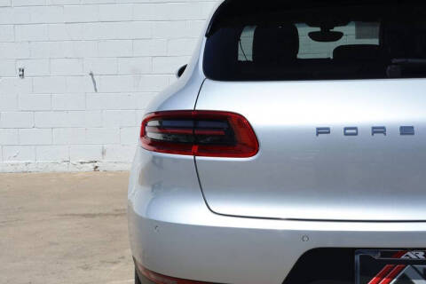 2015 Porsche Macan S