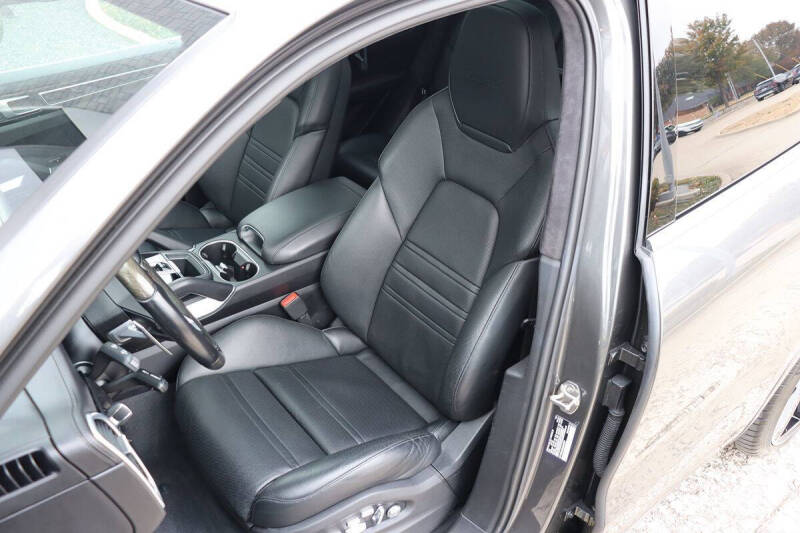 2020 Porsche Cayenne Turbo