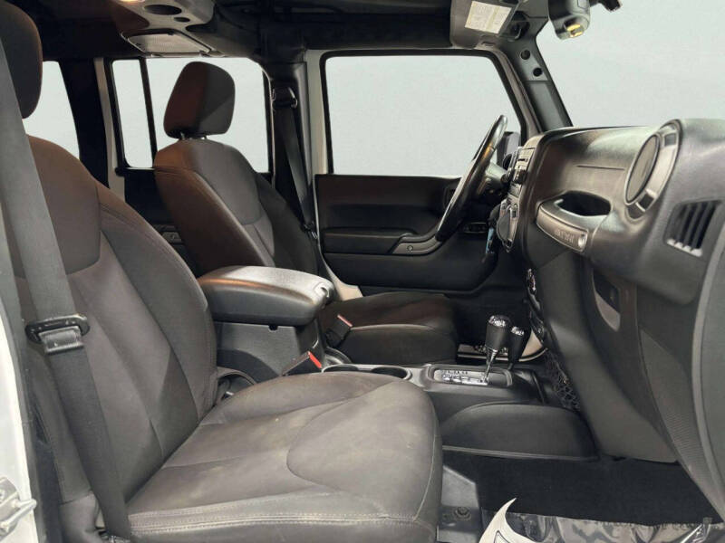 2015 Jeep Wrangler Unlimited Sport