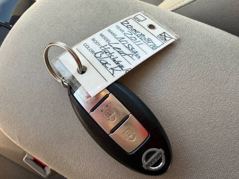 2011 Nissan LEAF SL