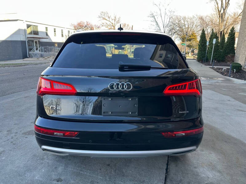 2020 Audi Q5 quattro Premium Plus 45 TFSI