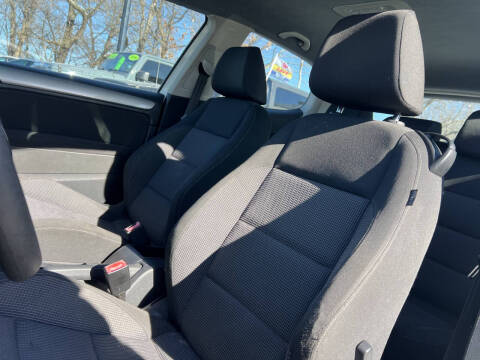 2012 Volkswagen Golf 2.5L PZEV