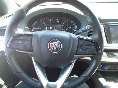 2022 Buick Enclave Essence