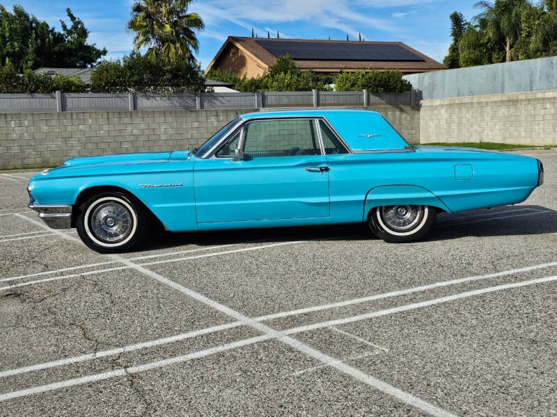 1964 Ford Thunderbird