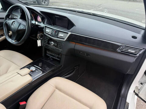 2011 Mercedes-Benz E-Class