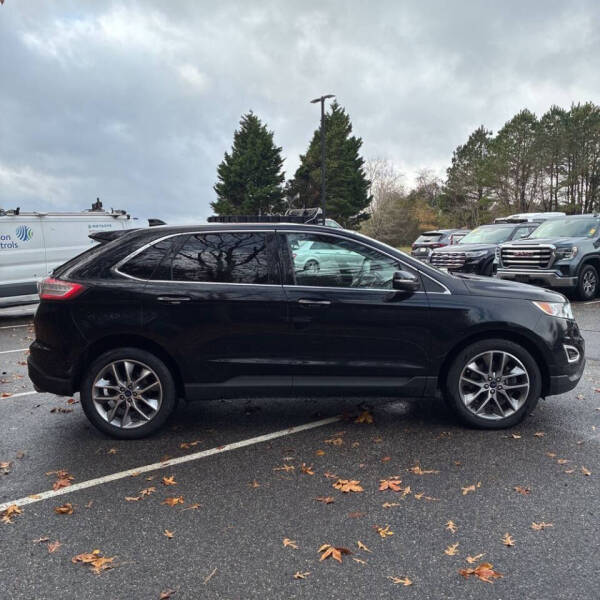 2017 Ford Edge Titanium