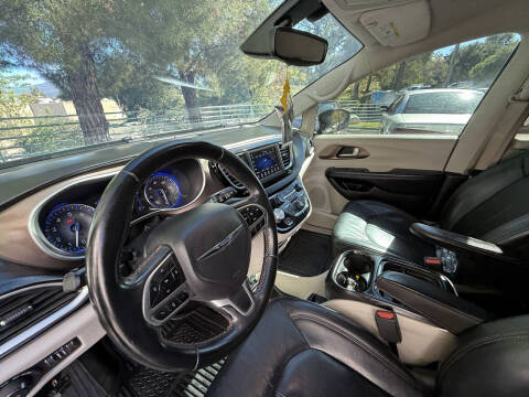 2018 Chrysler Pacifica Touring L