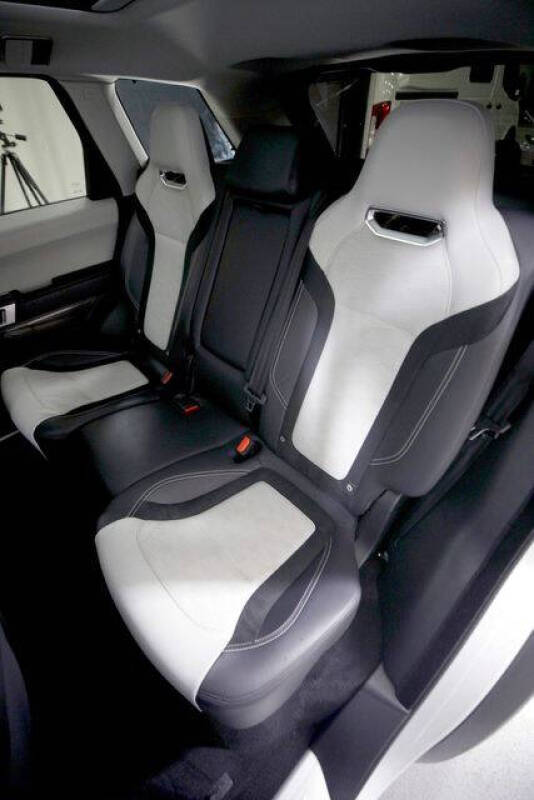 2020 Land Rover Range Rover Sport SVR