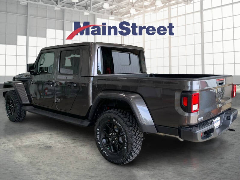 2025 Jeep Gladiator High Tide