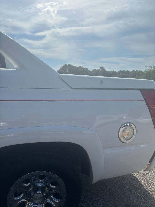 2005 Chevrolet Avalanche