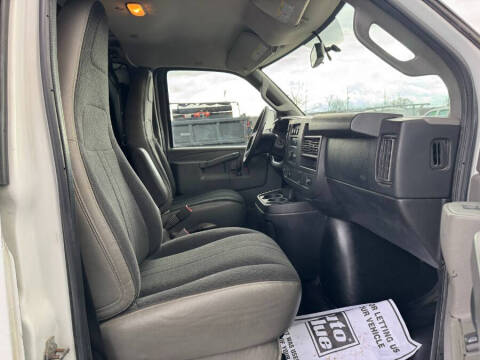 2018 Chevrolet Express 2500