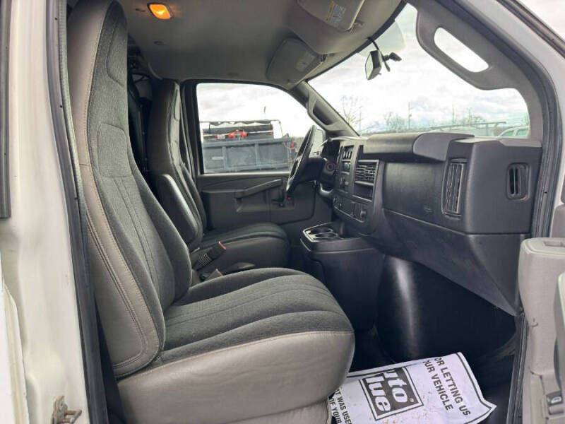 2018 Chevrolet Express 2500