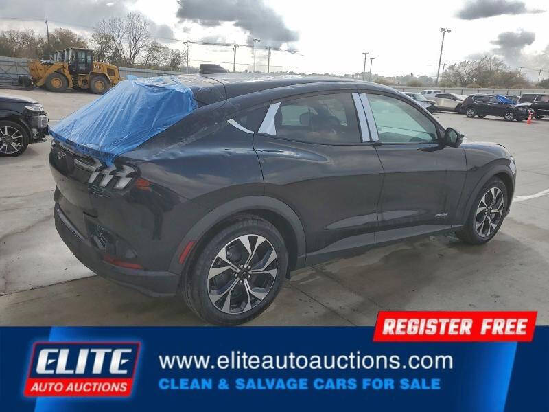 2025 Ford Mustang Mach-E Select