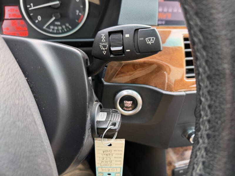 2009 BMW 5 Series 528i xDrive