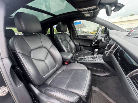 2017 Porsche Macan S