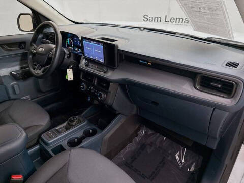 2024 Ford Maverick XL