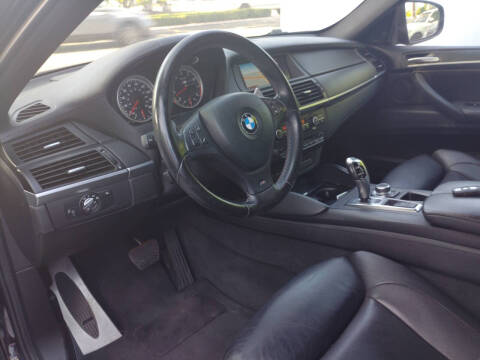 2012 BMW X6 M