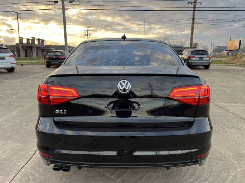 2017 Volkswagen Jetta 2.0T GLI