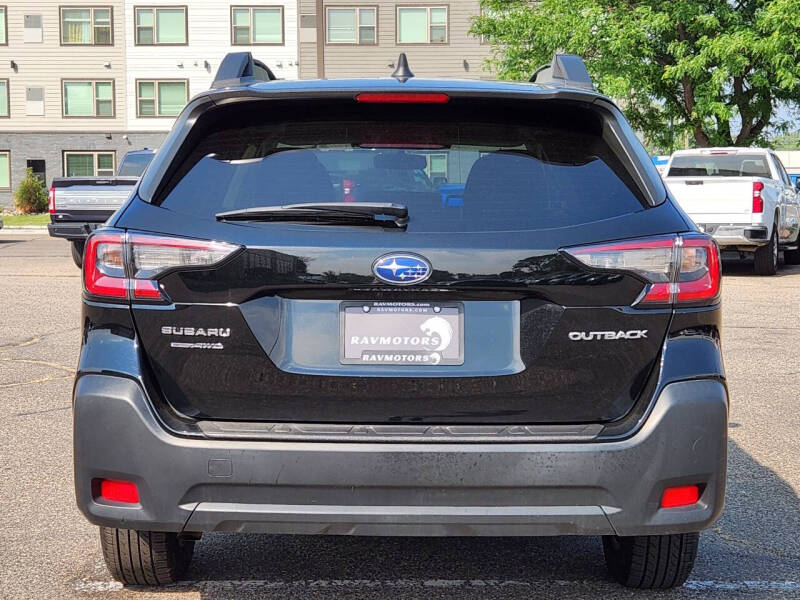 2023 Subaru Outback Premium