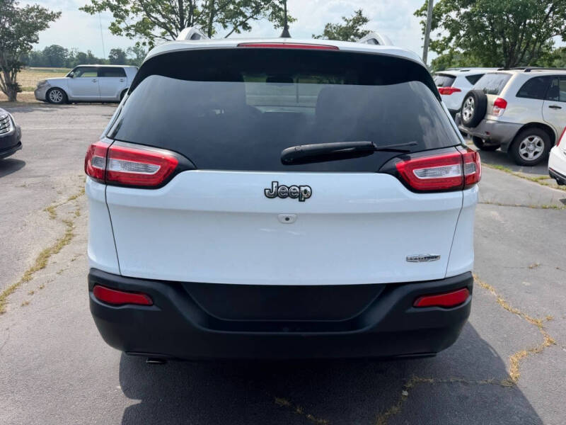 2018 Jeep Cherokee Latitude Plus