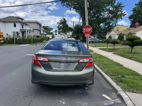 2014 Toyota Camry LE