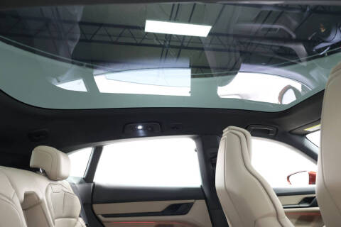 2022 Porsche Taycan 4 Cross Turismo