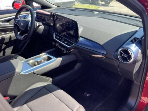 2026 Chevrolet Equinox EV LT 2