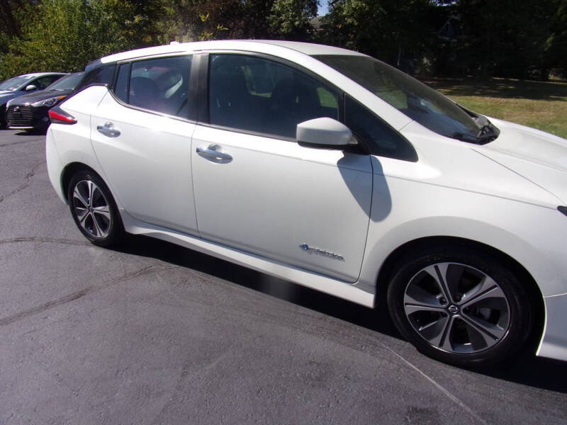 2019 Nissan LEAF SV