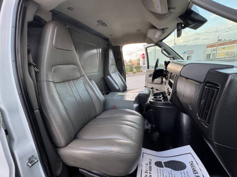 2019 Chevrolet Express 3500