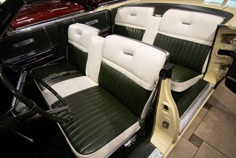 1965 Lincoln Continental