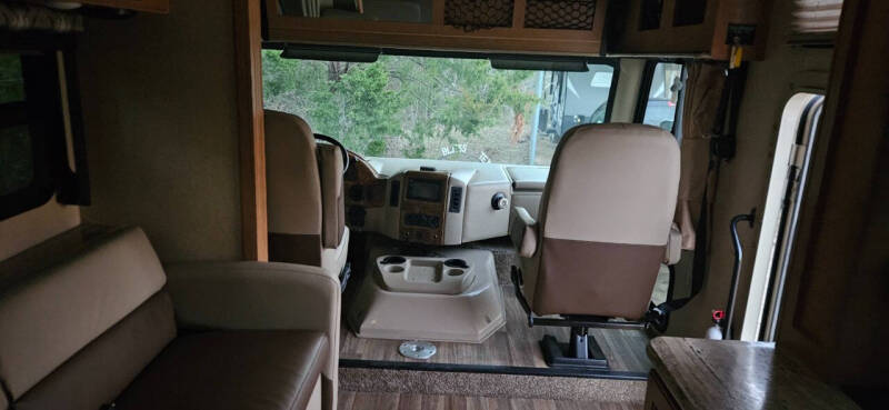 2017 Thor Motor Coach ACE 30.1