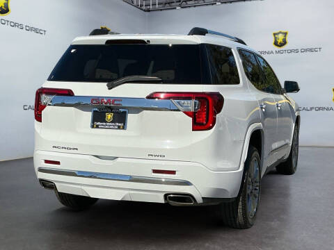 2023 GMC Acadia Denali