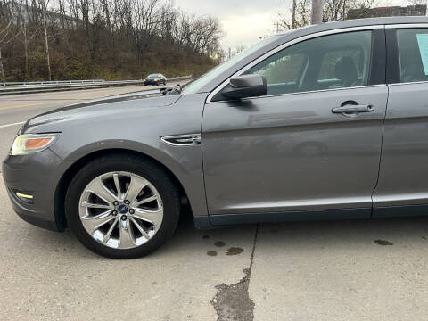 2012 Ford Taurus SEL