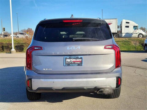 2024 Kia Telluride S