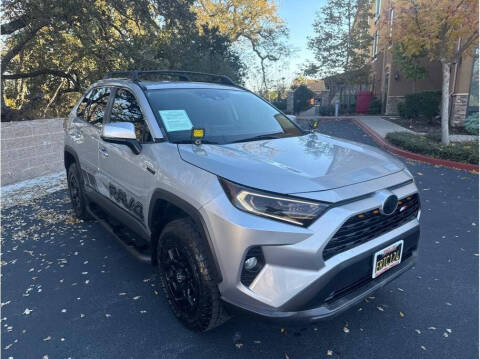 2019 Toyota RAV4 Hybrid XLE