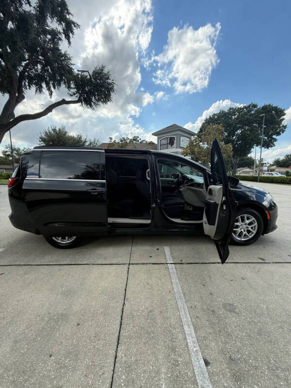 2017 Chrysler Pacifica Touring