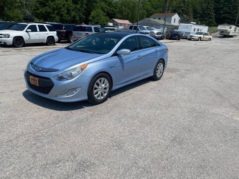 2011 Hyundai Sonata Hybrid for sale at Unique Motors in Rock Island IL