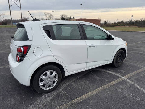 2016 Chevrolet Sonic LS Auto