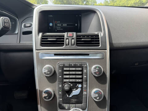 2015 Volvo XC60 T6