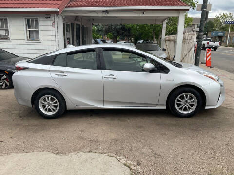 2017 Toyota Prius Three Touring
