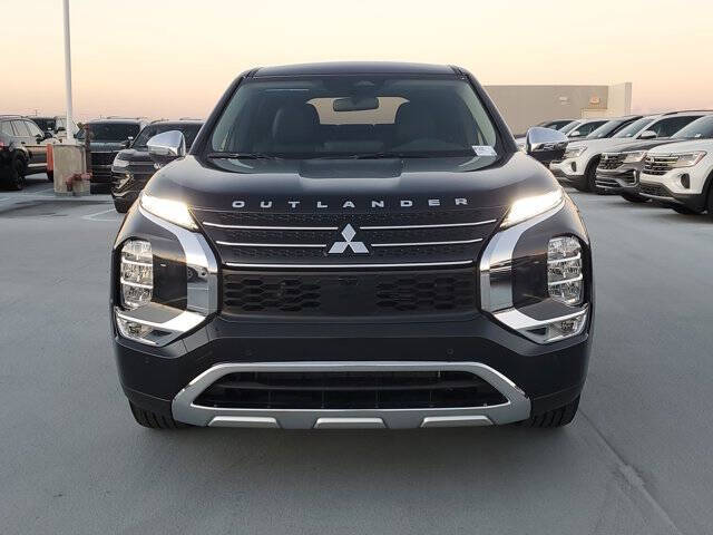 2025 Mitsubishi Outlander PHEV SE