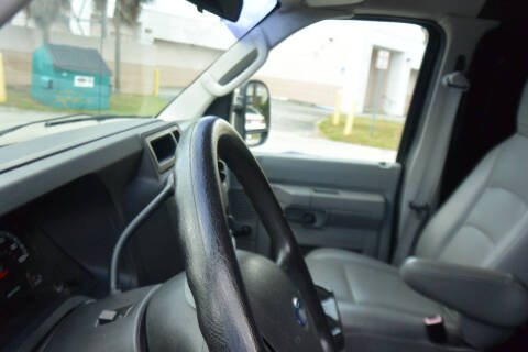 2010 Ford E-Series E-250