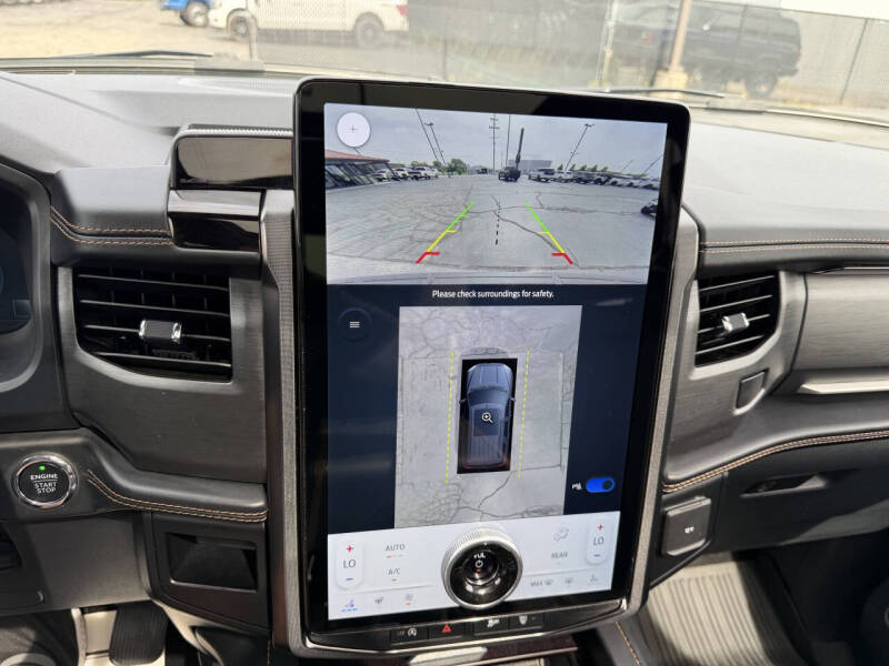 2023 Ford Expedition MAX Platinum